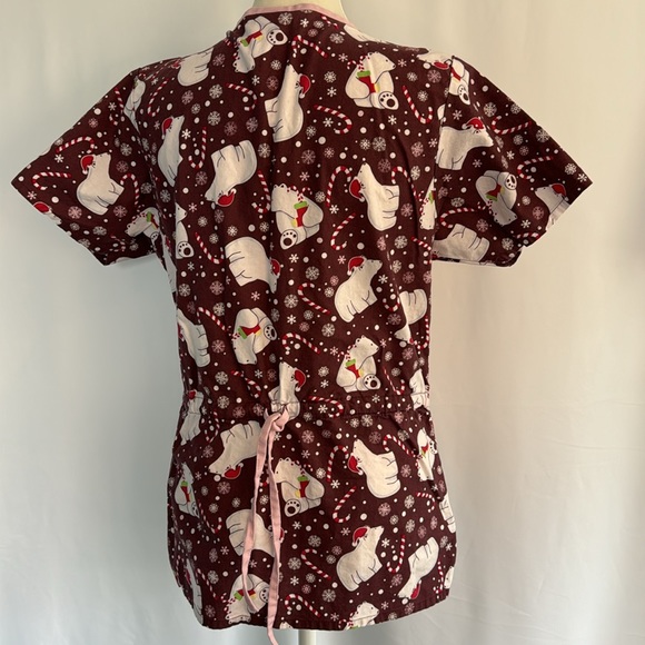 💜3/$15 Dickies Polar Bear Candy Canes Christmas Scrub - Picture 5 of 10